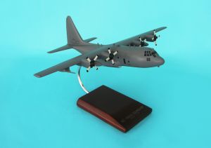 AC-130U GUNSHIP IV 1/100