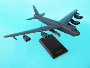 B-52H STRATOFORTRESS 1/100