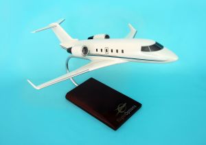  CHALLENGER 601 1/48