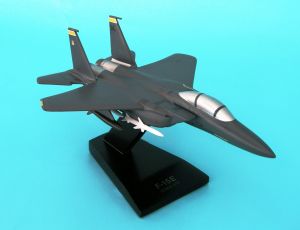 F-15E STRIKE EAGLE 1/72
