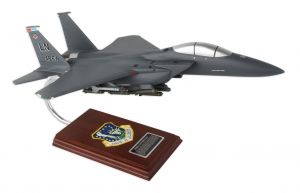 F-15E STRIKE EAGLE 1/42