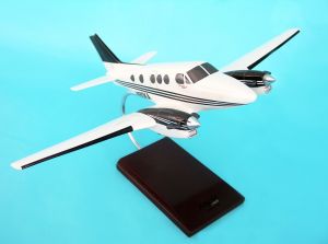  KING AIR C-90 1/32