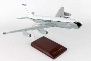 RC-135U COMBANT SENT 1/100 OLD ENGINES