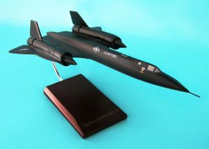 SR-71 BLACKBIRD 1/72