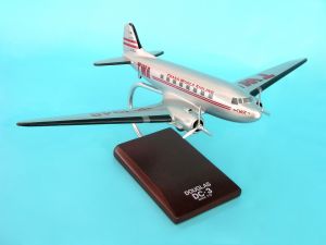TWA DC-3 1/72