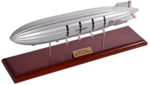 USS MACON NAVY AIRSHIP BLIMP 1/450 