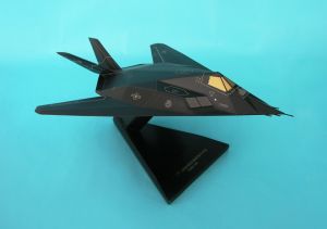 F-117A BLACKJET 1/48