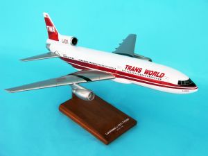 TWA L-1011 1/100 RED STRIPE LIVERY